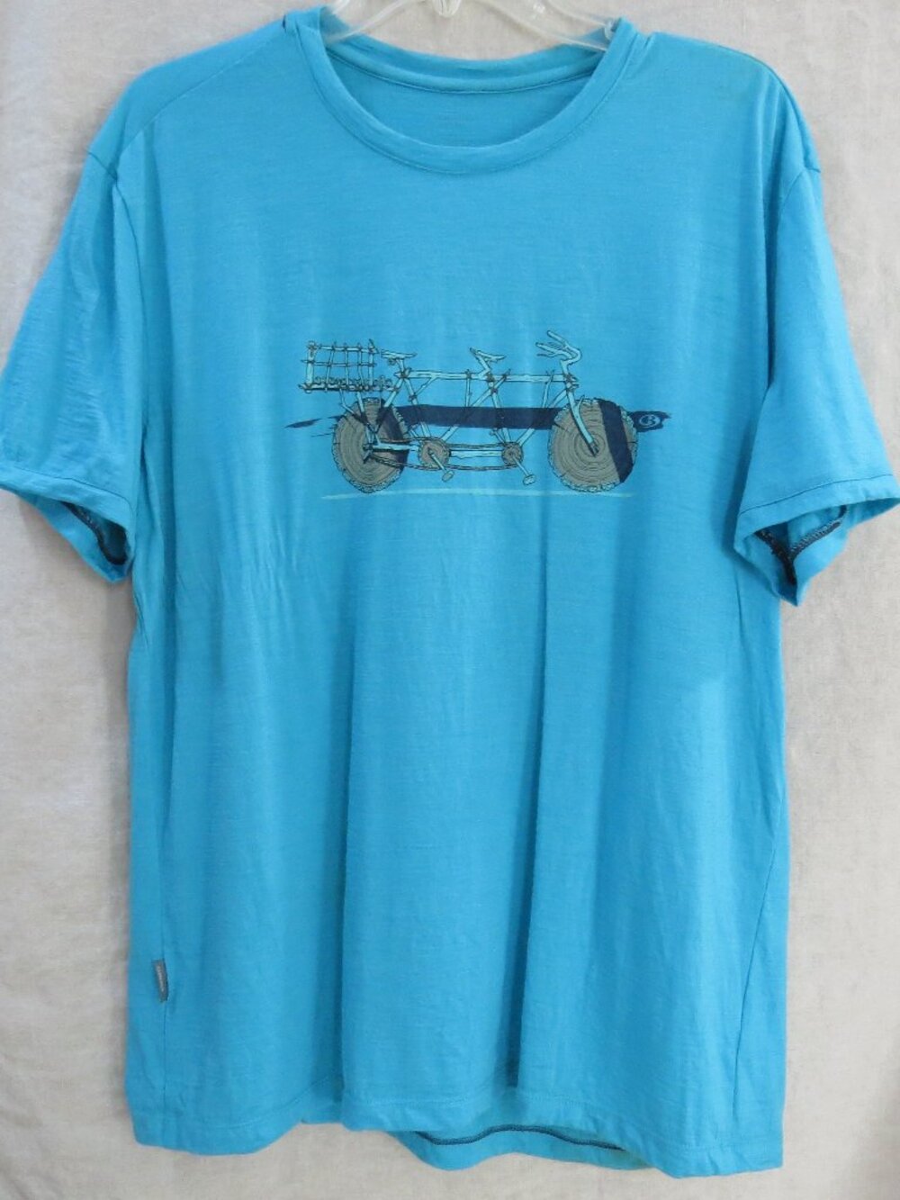 Icebreaker Wool Blend T-shirt Bicycle Graphic SIZE XL Blue Aqua *STAINS